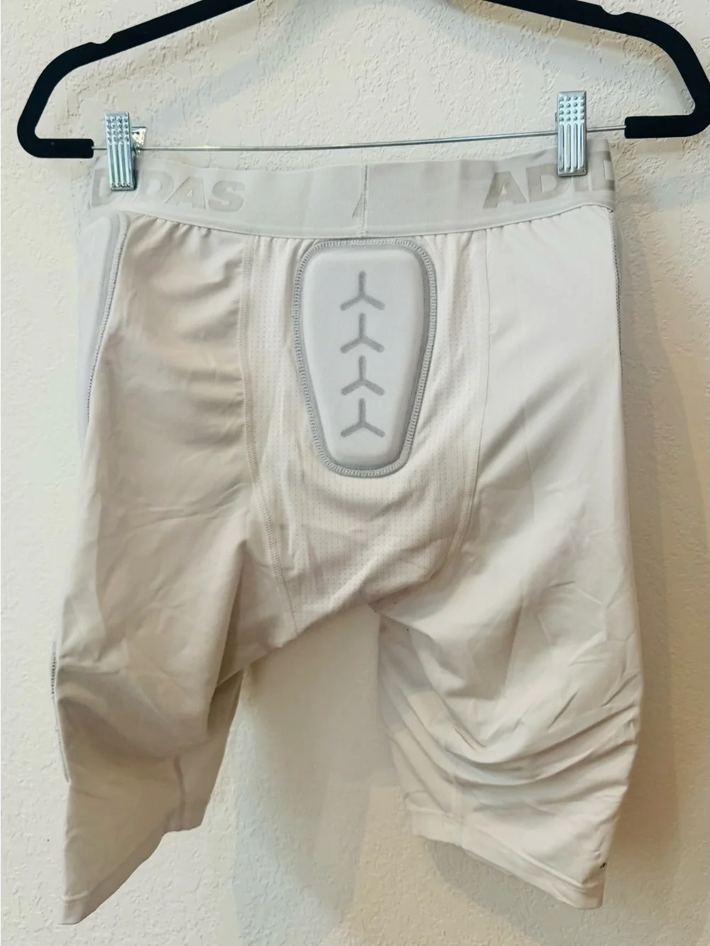 Adidas 'aero ready' 5 pad compression girdle for to be worn under football pants